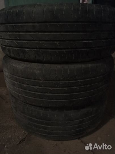 Continental ContiPremiumContact 2 215/65 R16