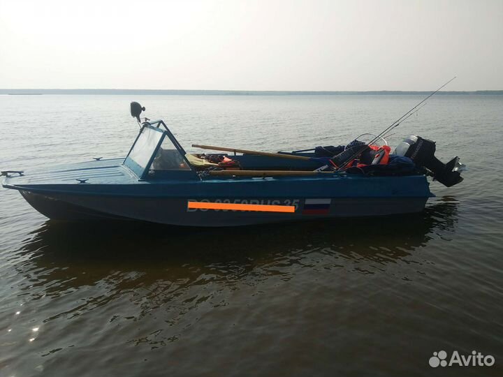 Казанка 5 с мотором Тохатсу 40