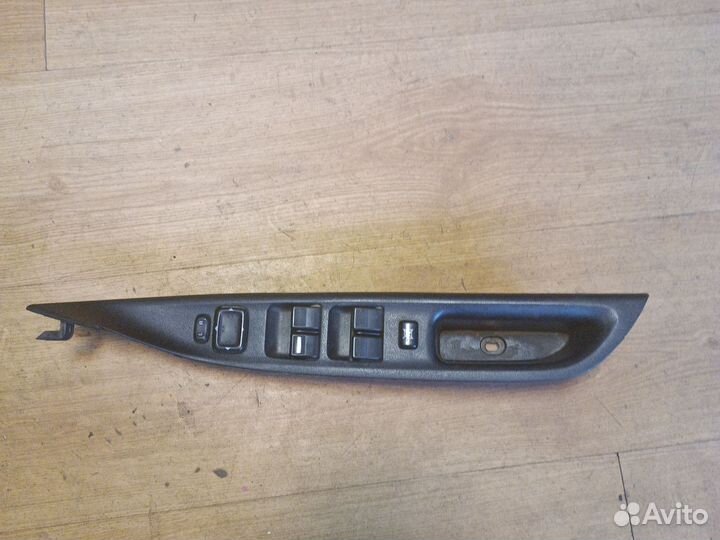 Блок управления стеклоподъемниками mazda 6 GG