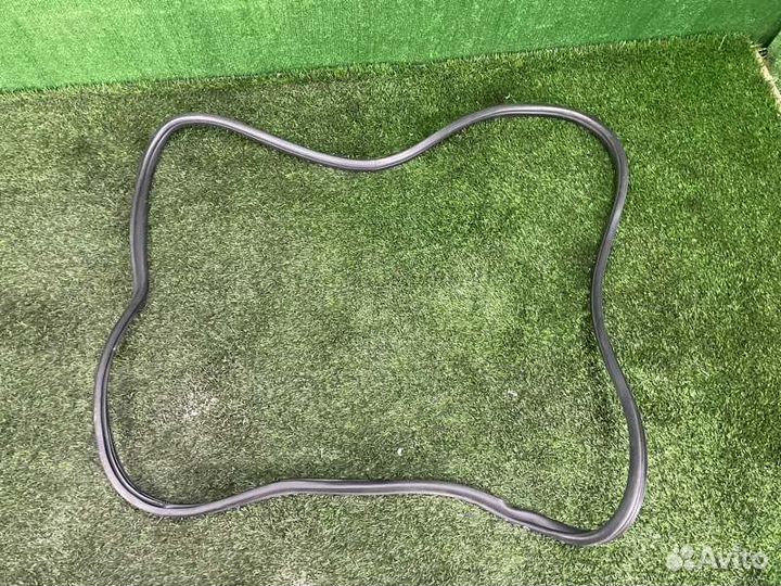 Уплотнитель двери Bmw X5 E70 N55B30 2010