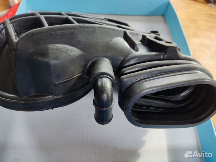 Ауди 90 заборник воздуха(черепаха)