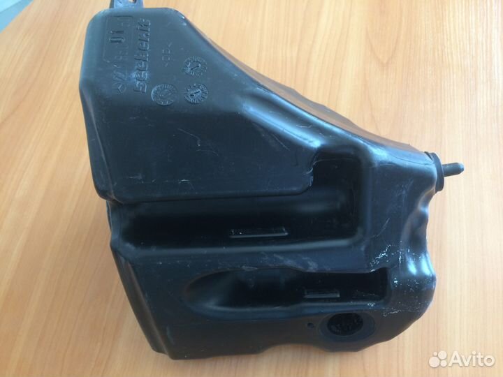 Бачок омывателя для мерседес-бенц W 221