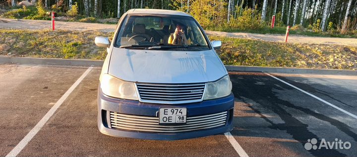 Nissan prairie, liberty