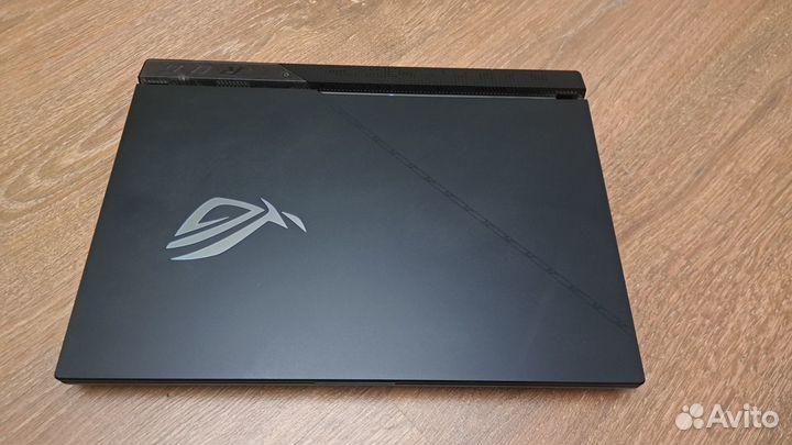 Игровой ноутбук Asus rog strix scar 15