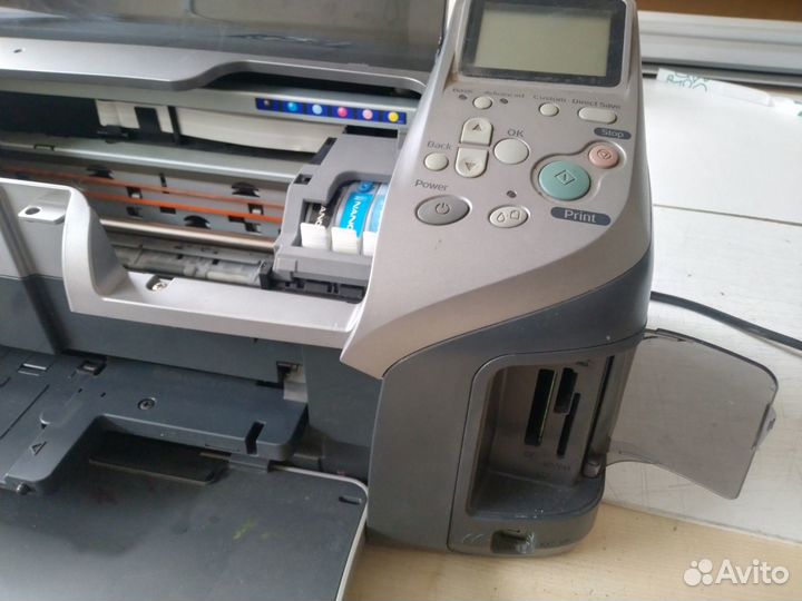 Принтер Epson Stylus Photo R320 (на запчасти)