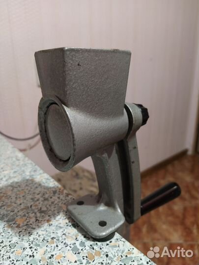 Кофемолка ручная СССР Мрия