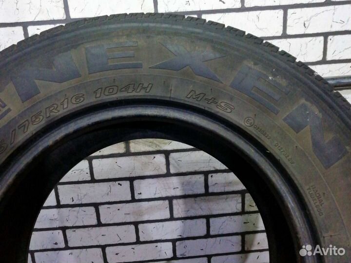 Nexen Roadian 541 225/75 R16 104H