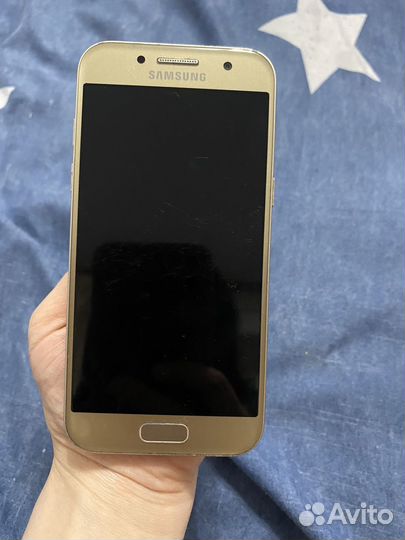 Samsung Galaxy A3 (2017) SM-A320F/DS, 2/16 ГБ