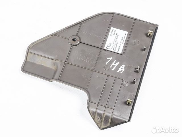 Накладка торпедо MR779545 Mitsubishi Chariot