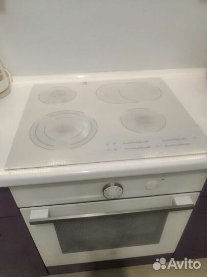 Варочная панель электрическая electrolux