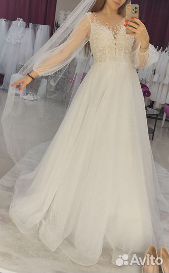 Свадебное платье