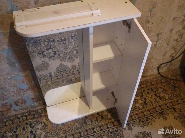 Продам шкафчик в ванную