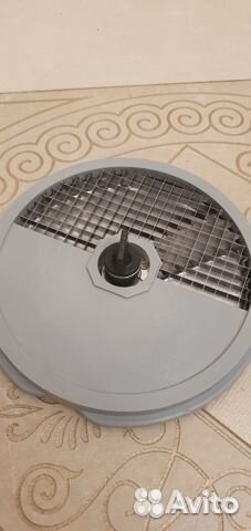 Новый процессор Robot Coupe R402 с 4 насадками