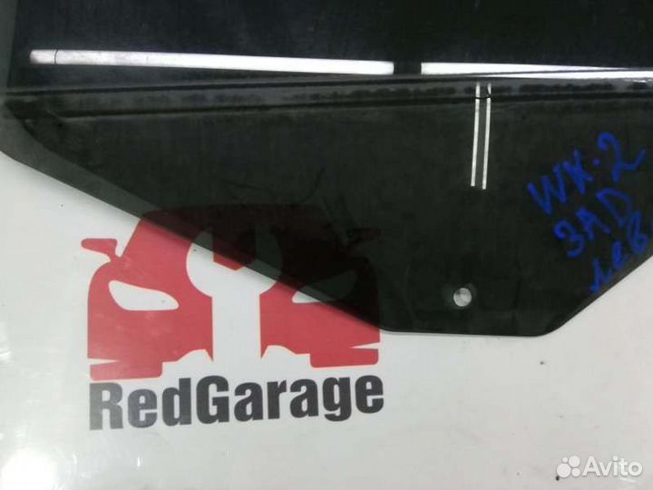 Стекло двери заднее левое Jeep Grand Cherokee WK2