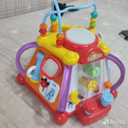 Развивающие игрушки для малышей