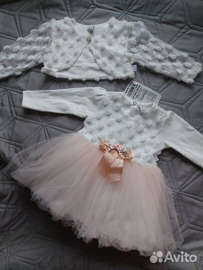 Платье праздничное для девочки (62-68) новое
