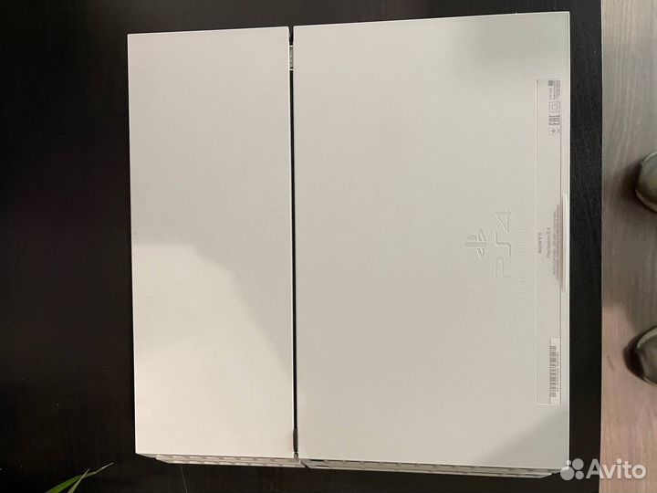 Sony PlayStation 4 Fat 500gb белая