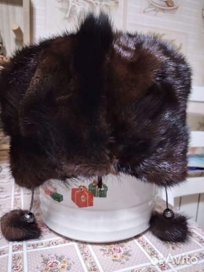 Шапка норковая коричневая женская