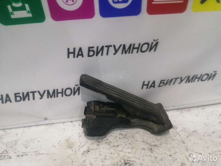 Педаль газа Volkswagen Jetta 5