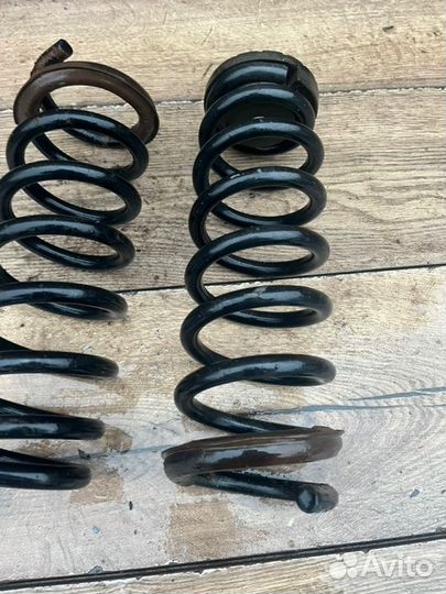 Пружина задняя Hyundai Sonata седан 2.4 2012