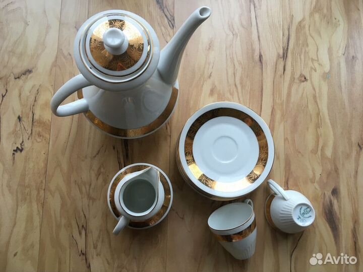 Сервизы чайные фарфоровые СССР