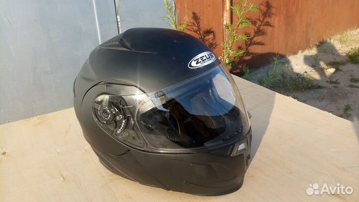 Мотошлем zeus helmet модуляр. Чёрный. Матовый