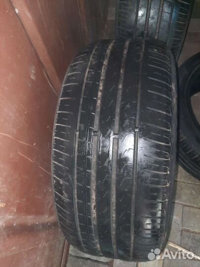 Pirelli Cinturato P7 235/45 R18