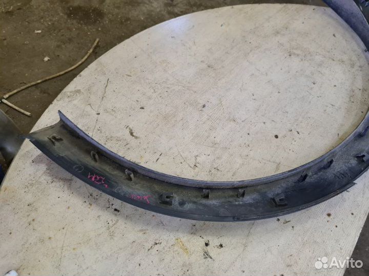 Накладка крыла задняя левая Nissan Juke F15 HR16DE