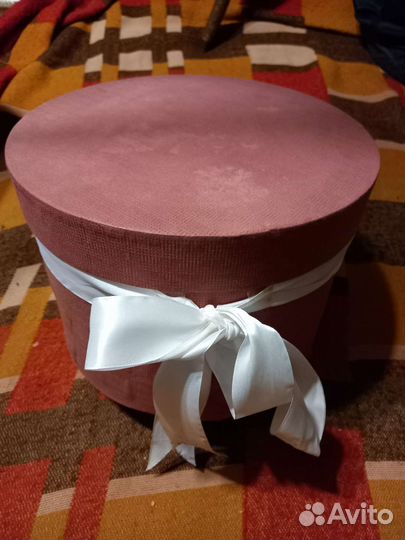 Шляпная подарочная коробка СССР