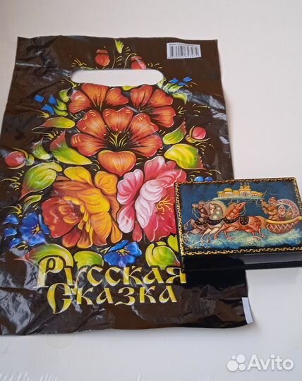 Шкатулка лаковая под палех тройка папье-маше 9-7-3