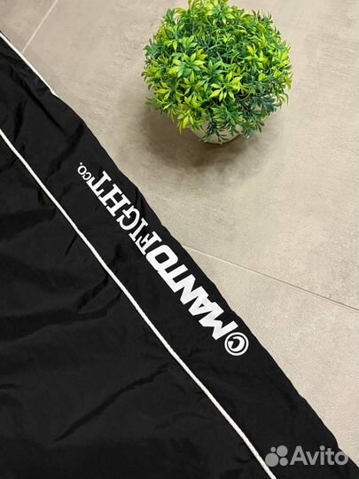 Супер широкие спортивные штаны Manto