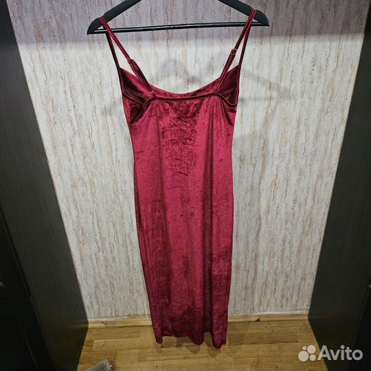 Бархатное платье
