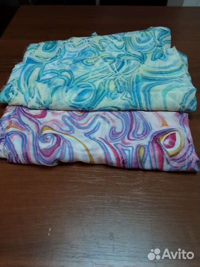 Отрезы ткани и трикотажа