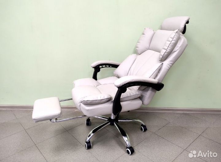 Компьютерное кресло новое