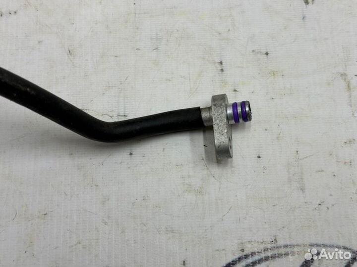 Трубка кондиционера Land Rover Range Rover Velar