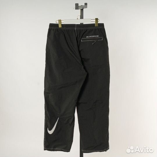 Джинсы Nike x Supreme