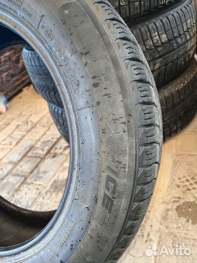 Michelin X-Ice 3 215/60 R17 96T