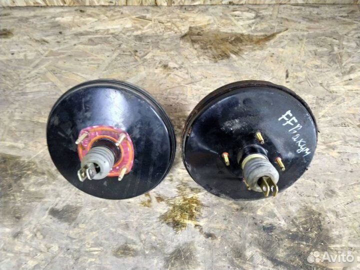 Вакуумный усилитель тормозов Ford Focus 1