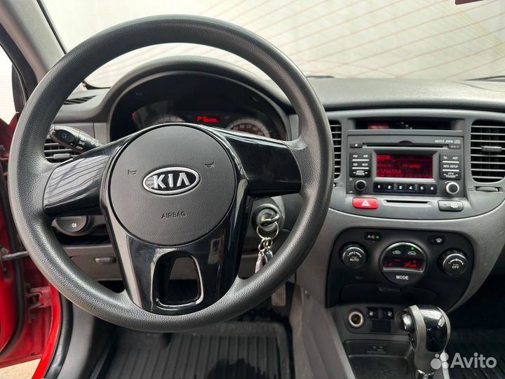 Kia Rio 1.4 AT, 2010, 187 000 км