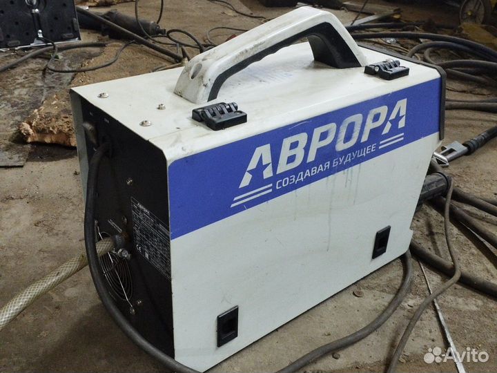 Продам сварочный полуавтомат аврора динамика 1800