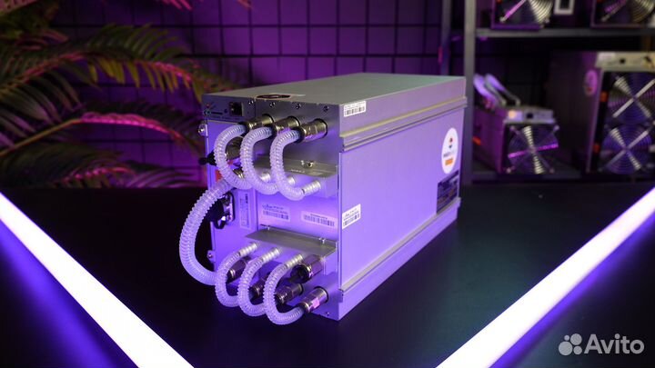 Майнер Antminer S21+ hydro 395 TH новый