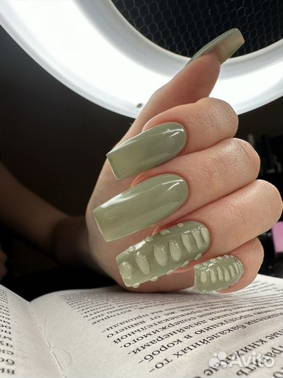 Маникюр комбинированный