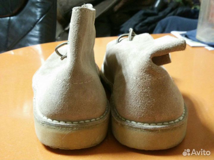 Замшевые ботинки