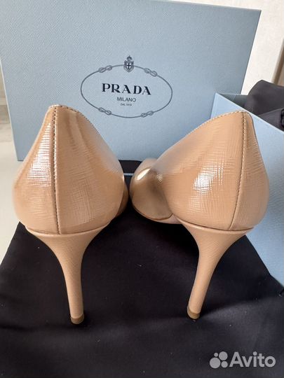 Лодочки Prada