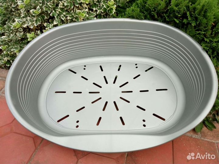 Лежак пластиковый, туалет лоток для собак