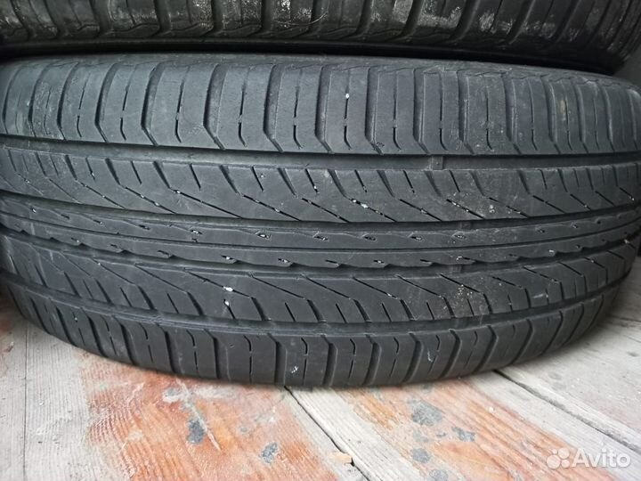 Grenlander Colo H01 215/60 R17 20W