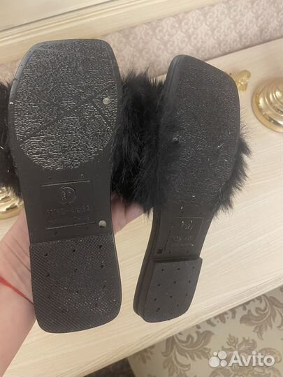 Шлепки женские новые 36