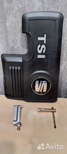 Seat крышка двигателя декоративная 1.4 TSI