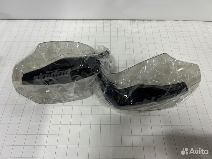 Щитки ветрозащитные BRP Ski-Doo 860200789