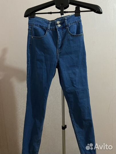 Джинсы женские